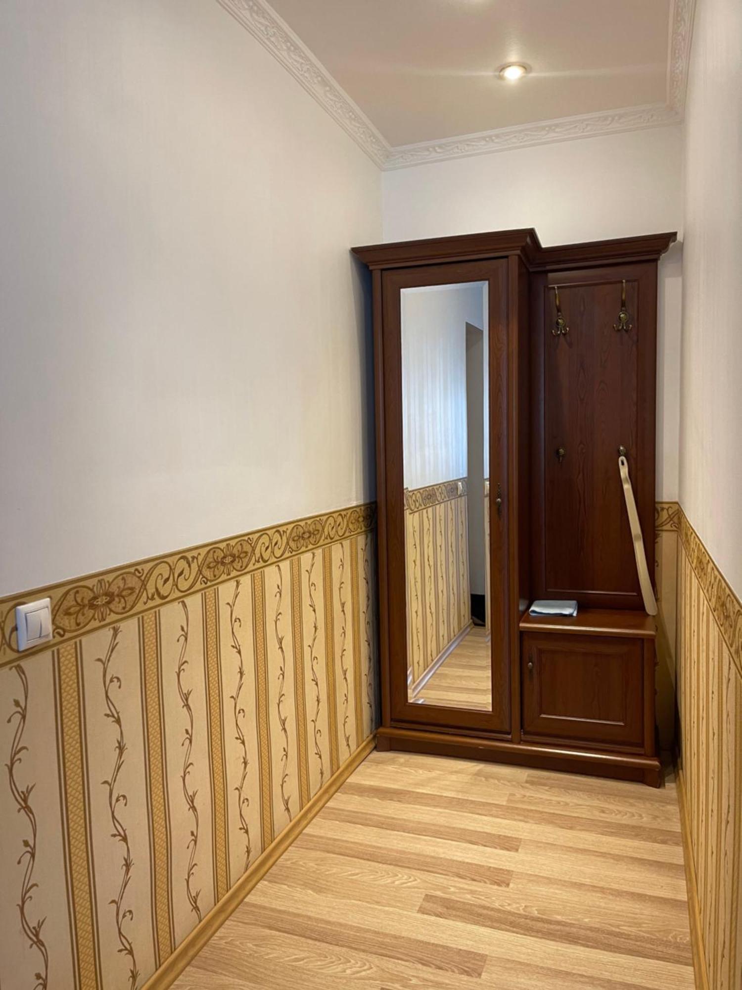 Gusarskiy Hotel And Apartment Kiev Esterno foto